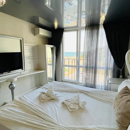 Paradadiso B 307 Two Bedroom Sea View Apartment *