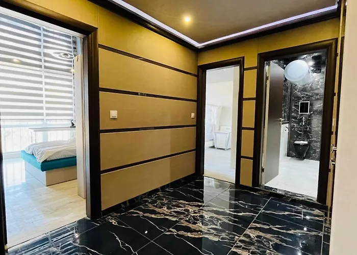 Paradadiso B 307 Two Bedroom Sea View شقة *