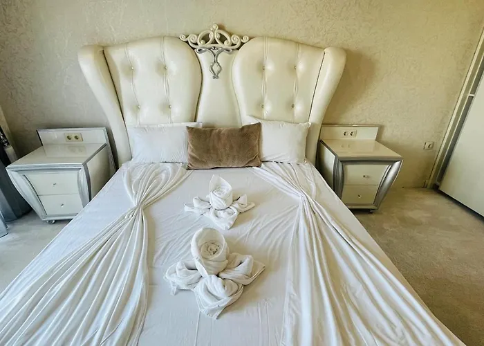 Paradadiso B 307 Two Bedroom Sea View نيسيبار