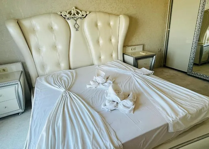 Paradadiso B 307 Two Bedroom Sea View شقة *