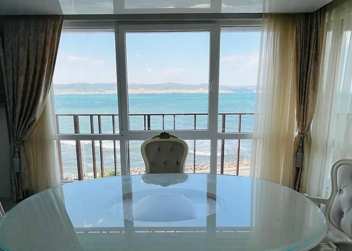 شقة Paradadiso B 307 Two Bedroom Sea View