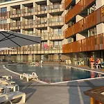 Paradadiso B 307 Two Bedroom Sea View Апартаменты Несебр