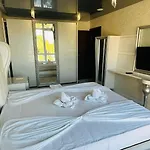 Paradadiso B 307 Two Bedroom Sea View Апартаменты Несебр