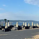 Paradadiso B 307 Two Bedroom Sea View Апартаменты *